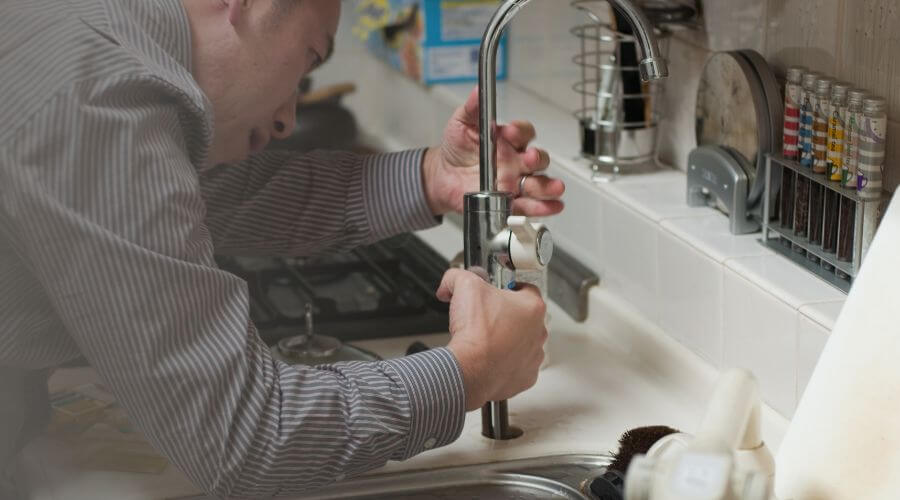 Professional Leak Detection in Houstonia, MO